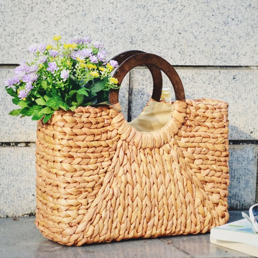 Charming Rattan Beach Bag